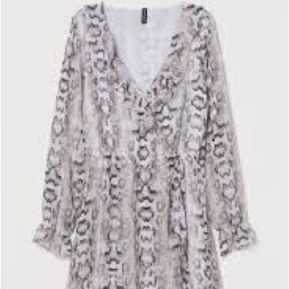 Divided H&M Gray Snake Print Mini Dress